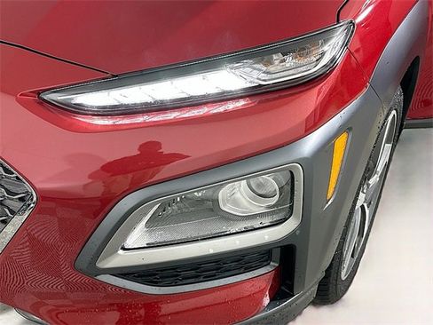 Used 2021 Hyundai Kona Limited image 33