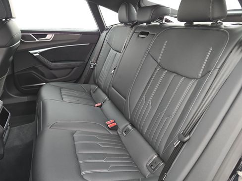Used 2024 Audi RS 7 Performance AWD/4WD image 14