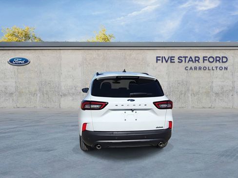 Used 2025 Ford Escape ST-Line w/ Tech Pack #1 image 7