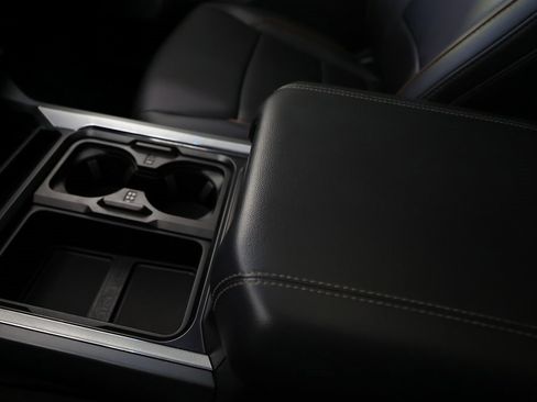 Used 2025 Ford F450 Lariat w/ Lariat Ultimate Package image 38