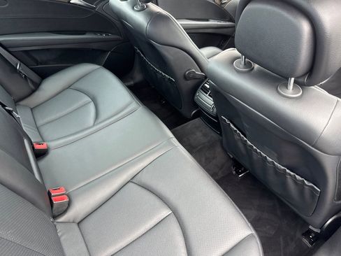 Used 2007 Mercedes-Benz E 350 Sedan image 29