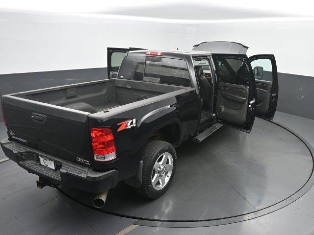 Used 2014 GMC Sierra 2500 Denali w/ Snow Plow Prep Package AWD/4WD image 61