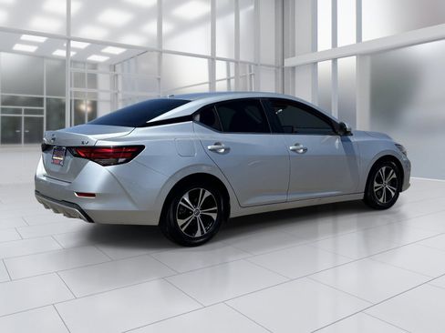 Used 2021 Nissan Sentra SV FWD image 6