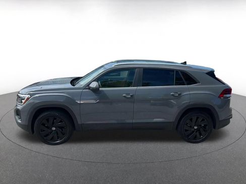 Used 2026 Volkswagen Atlas Cross Sport SE FWD image 8