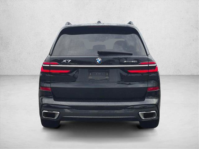 Used 2025 BMW X7 xDrive40i w/ M Sport Package AWD/4WD image 6