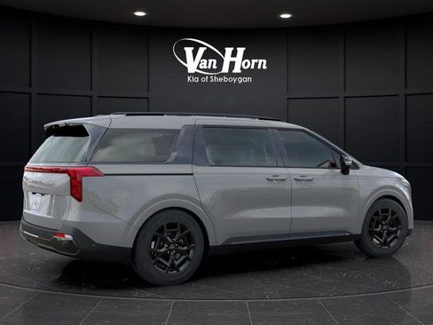 New 2026 Kia Carnival SX image 6