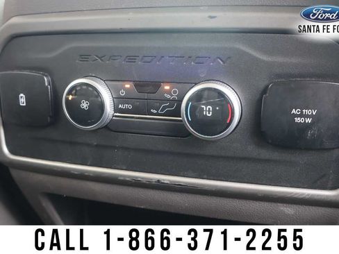 Used 2021 Ford Expedition XLT AWD/4WD image 32