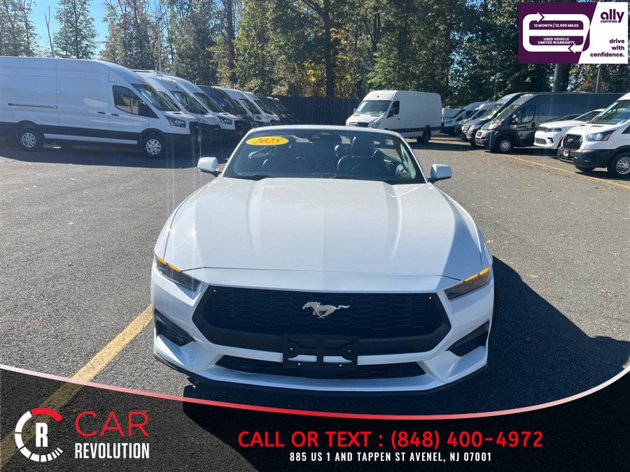 Used 2025 Ford Mustang Premium RWD image 10