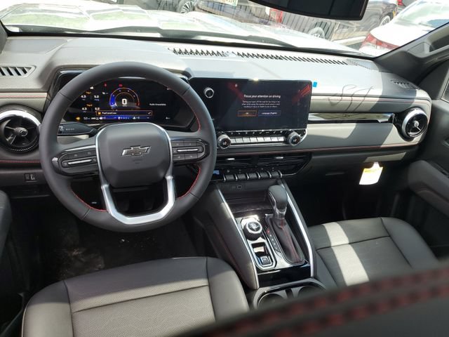 New 2026 Chevrolet Colorado Z71 w/ Midnight Edition AWD/4WD image 9