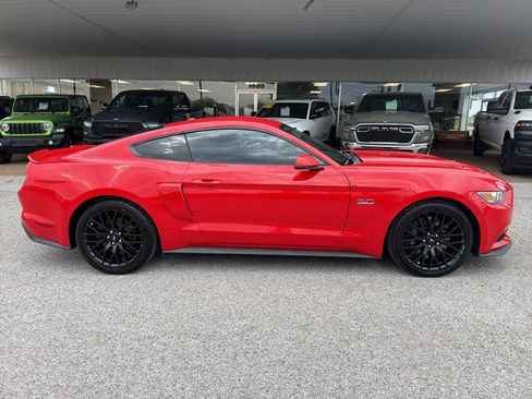 Used 2015 Ford Mustang GT Premium w/ GT Performance Package RWD image 4