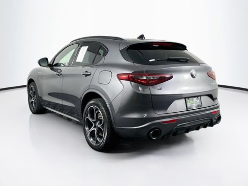 Used 2023 Alfa Romeo Stelvio Veloce AWD/4WD image 5