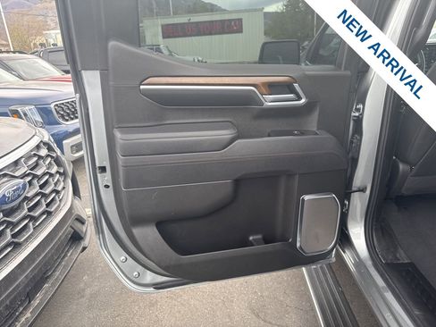 Used 2025 Chevrolet Silverado 1500 High Country w/ Technology Package image 15