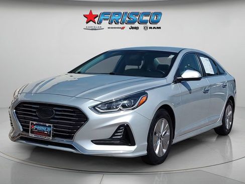 Used 2018 Hyundai Sonata SE FWD image 3