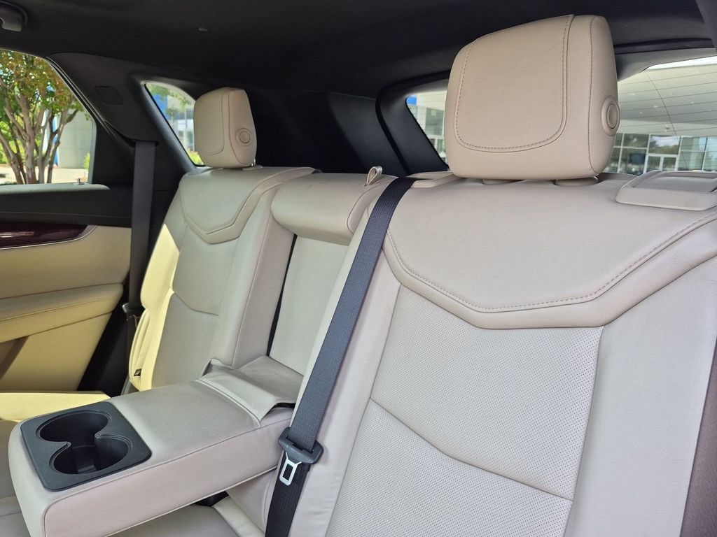 Used 2019 Cadillac XT5 Luxury FWD image 29