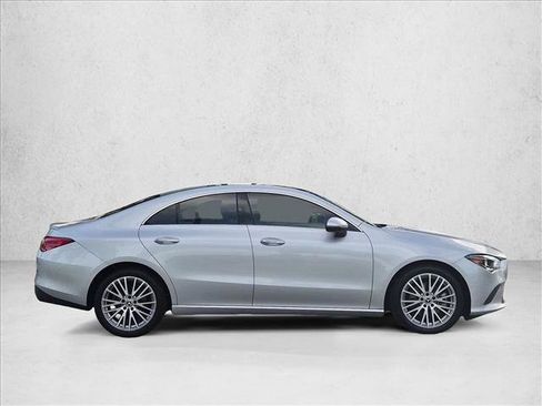 Used 2023 Mercedes-Benz CLA 250 image 4
