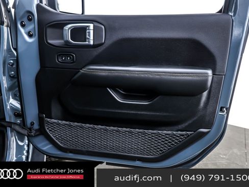 Used 2024 Jeep Wrangler Unlimited Rubicon 392 image 24