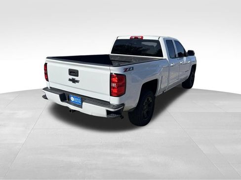 Used 2019 Chevrolet Silverado 1500 LT w/ All Star Edition AWD/4WD image 6