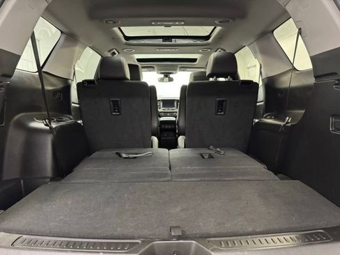Used 2023 GMC Acadia AT4 w/ GMC Pro Grade Package AWD/4WD image 39