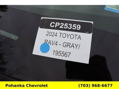 Used 2024 Toyota RAV4 SE image 33