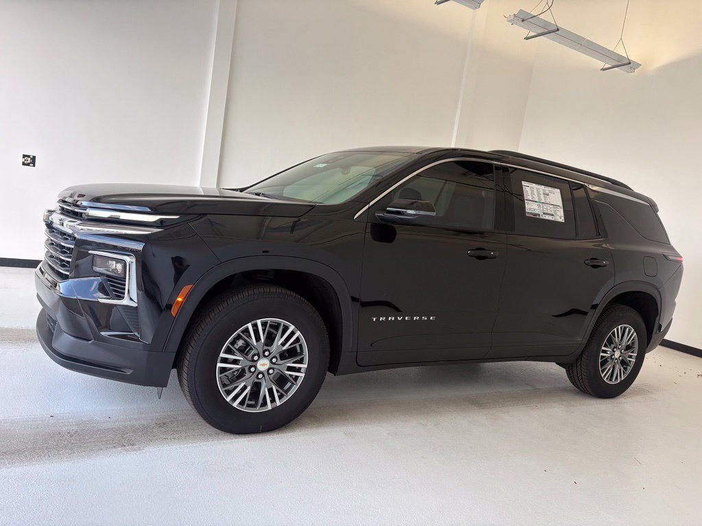 New 2027 Chevrolet Traverse LT w/ Driver Confidence Package FWD image 15