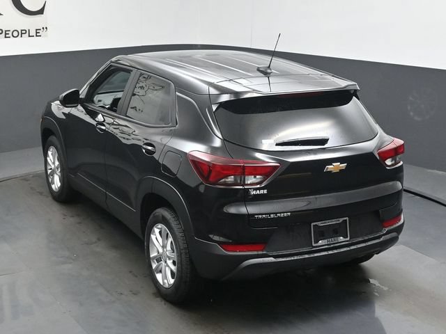 New 2026 Chevrolet TrailBlazer LS w/ LS Convenience Package FWD image 19