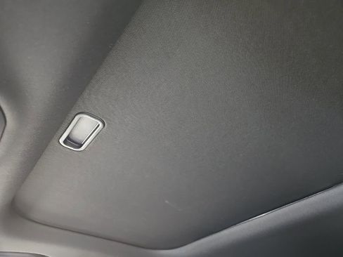 Used 2025 Jeep Grand Cherokee L Altitude image 38