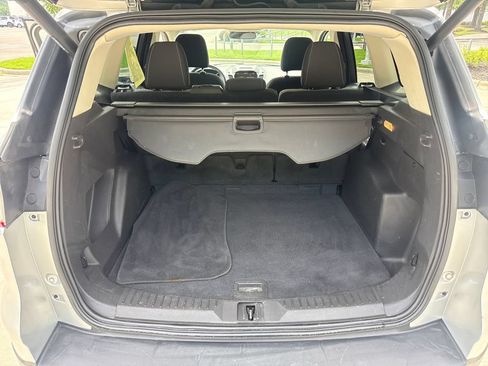 Used 2015 Ford Escape SE w/ Equipment Group 201A FWD image 32