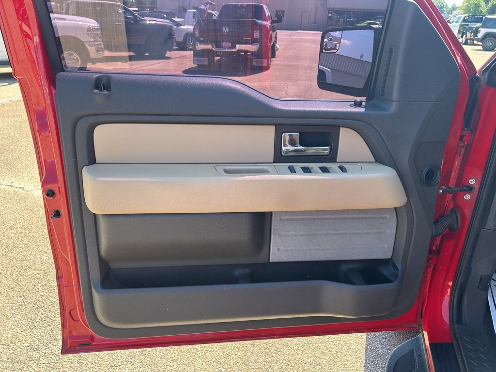 Used 2014 Ford F150 XLT AWD/4WD image 9