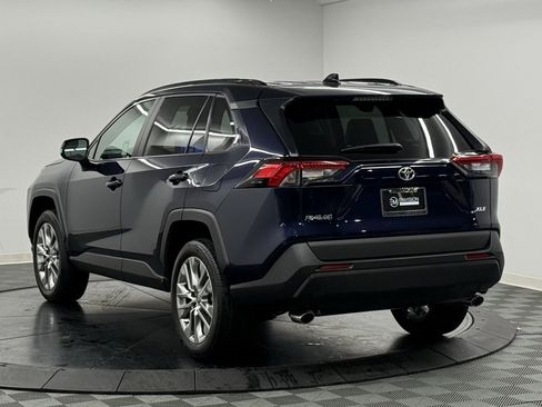 Used 2025 Toyota RAV4 XLE Premium image 10