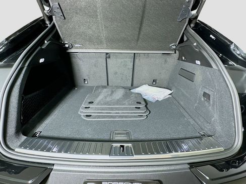 New 2026 Porsche Cayenne S image 28