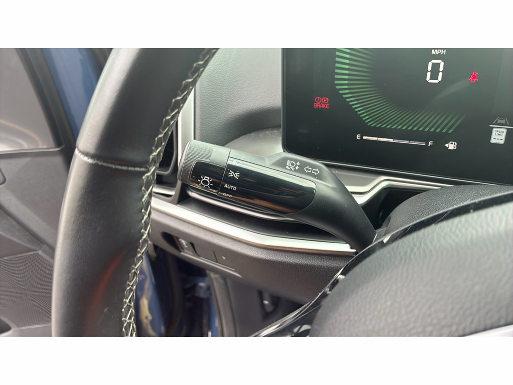 Used 2025 Kia Sorento S FWD image 23