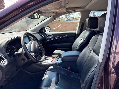 Used 2013 INFINITI JX35 AWD w/ Premium Pkg image 12