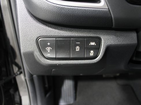 Used 2022 Kia Seltos SX w/ Sunroof Package image 8