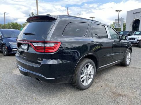 Used 2023 Dodge Durango R/T AWD/4WD image 3