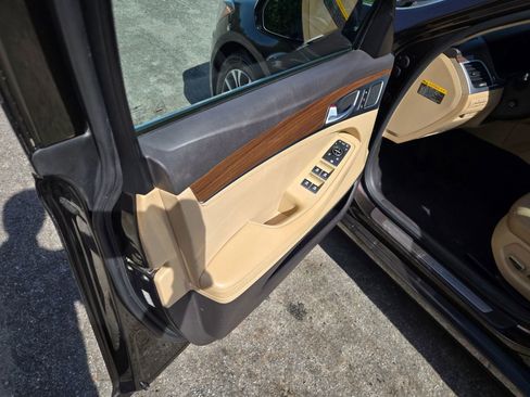 Used 2017 Genesis G80 3.8 image 8