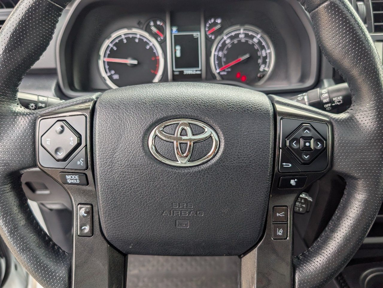 Used 2024 Toyota 4Runner TRD Off-Road Premium w/ Off Road Premium Plus Package AWD/4WD image 18