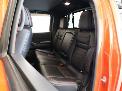Used 2025 Nissan Frontier PRO-4X w/ Pro Premium Package AWD/4WD image 24