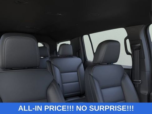 New 2027 Chevrolet Traverse LT w/ Enhanced Driving Package AWD/4WD image 18