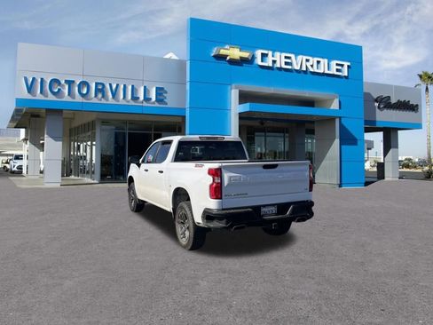 Used 2021 Chevrolet Silverado 1500 LT Trail Boss w/ Safety Package AWD/4WD image 7