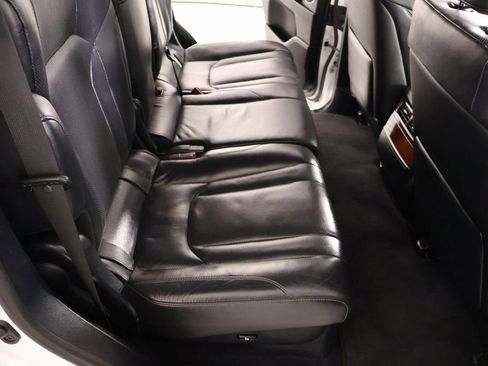 Used 2018 Lexus LX 570 4WD w/ Luxury Package image 16