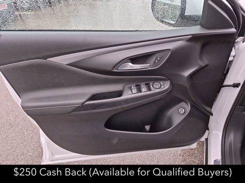 New 2026 Buick Envista Sport Touring FWD image 18