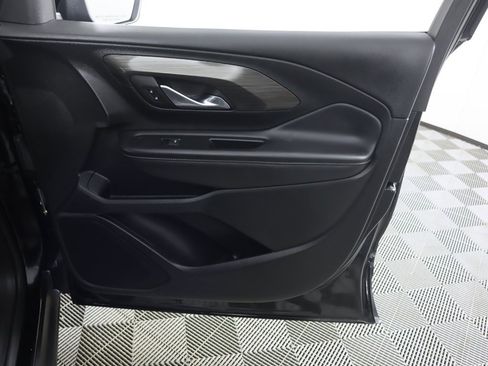 Used 2022 GMC Terrain SLE w/ Driver Convenience Package image 22