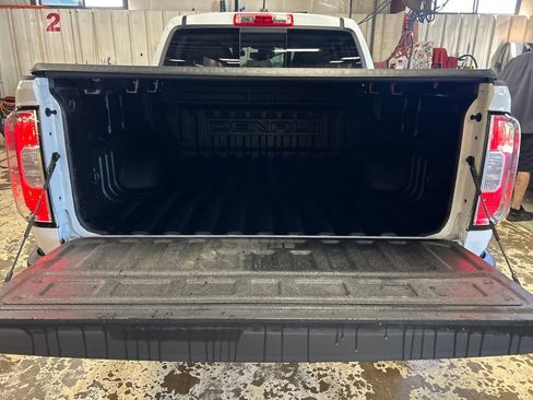 Used 2022 GMC Canyon Denali AWD/4WD image 21