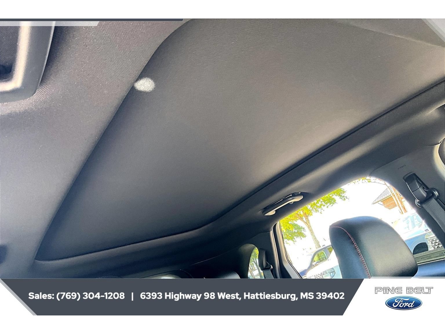 Certified 2022 Ford Edge ST-Line w/ Cargo Accessory Package AWD/4WD image 16