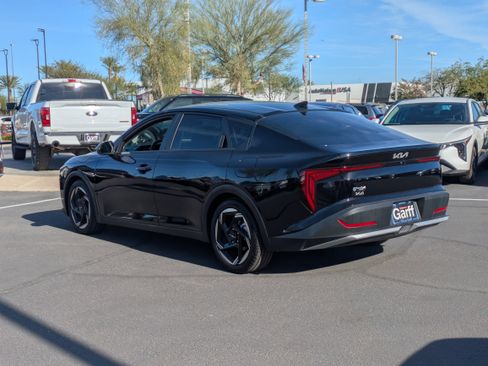 Certified 2025 Kia K4 EX image 3