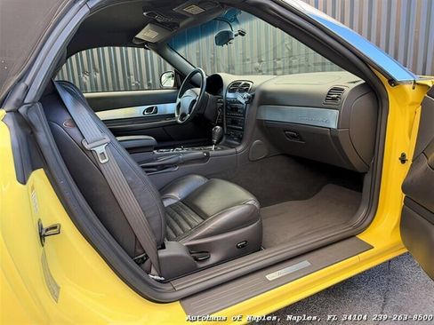 Used 2002 Ford Thunderbird Deluxe image 31