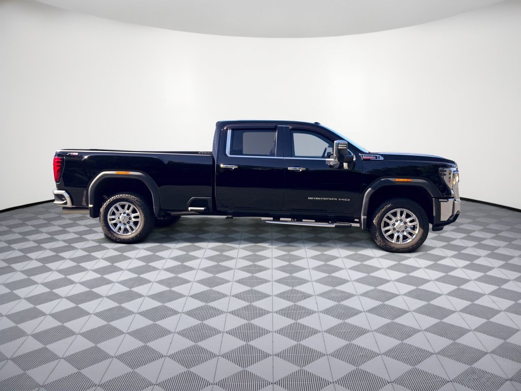 Used 2024 GMC Sierra 3500 SLT w/ SLT Premium Package AWD/4WD image 8