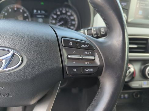 Used 2019 Hyundai Kona SEL FWD image 43