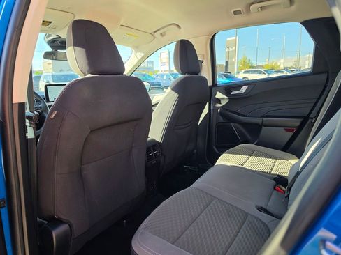 Used 2021 Ford Escape SE w/ SE Sport Appearance Package AWD/4WD image 11