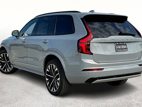 New 2026 Volvo XC90 B6 Ultra w/ Protection Package Premier image 6